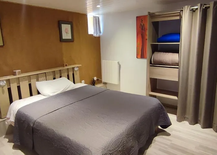 La Maison Du Pecheur Appartamento Livinhac-le-Haut